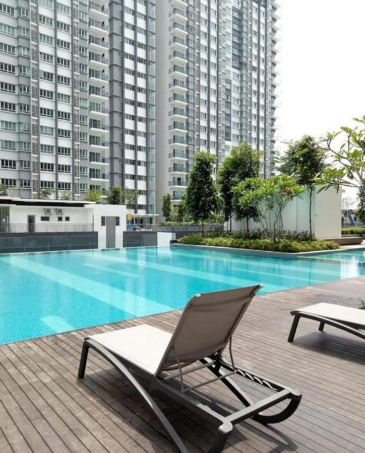 Cikta'Z Homestay Southville City Bangi Kampong Tangkas Екстериор снимка